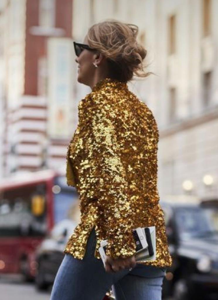 A quantas anda a sua tecla F? Cris Donadio fez uma lista de lugares pra comer e de roupas e acessórios para quem está como ela: "full of me!"